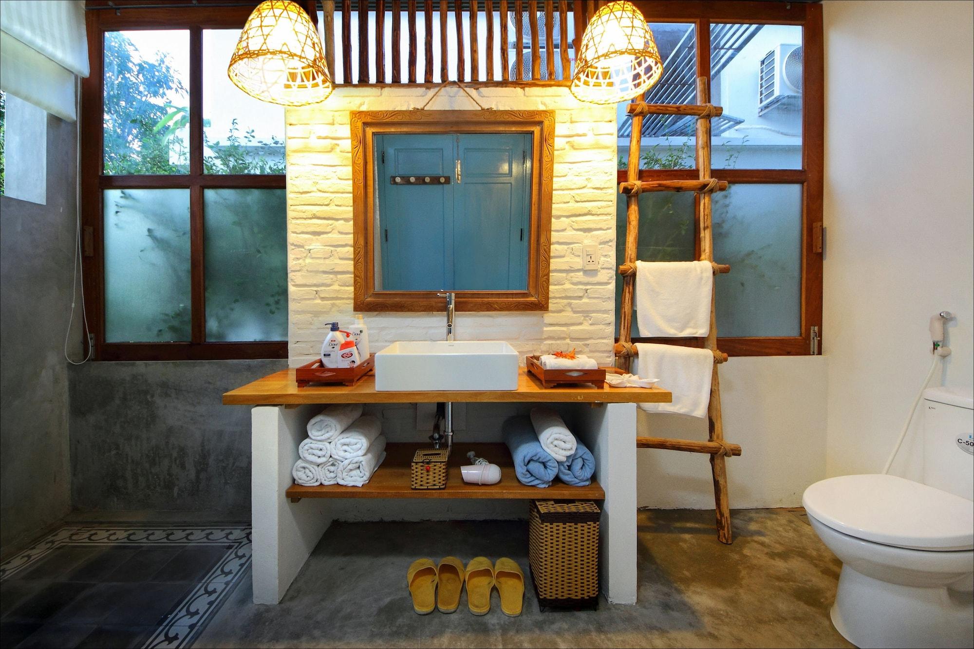 Life Beach Villa Хой Ан Екстериор снимка